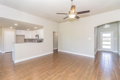 537 S Hitt St, Boyd, TX 76023 - photo 5