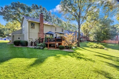 8202 Rosehill Rd, Lenexa, KS 66215 - photo 4