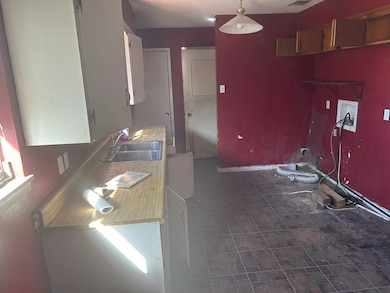 2840 Field St, San Angelo, TX 76901 - photo 4