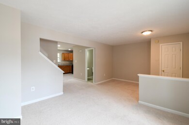 1006 Kings Crest Dr, Stafford, VA 22554 - photo 7