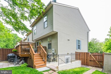 13912 Winding Ridge Ln, Centreville, VA 20121 - photo 2