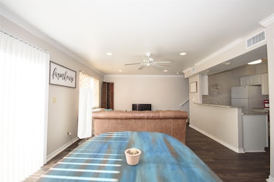 1527 Creekside Ln unit A, Nacogdoches, TX 75964 - photo 3