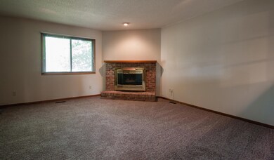 5-Living Room