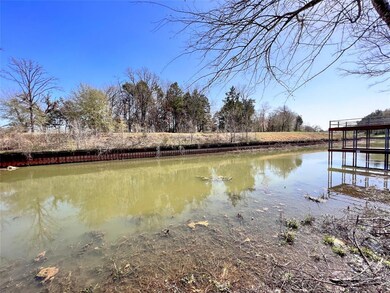 Lot 450 Canal St, Corsicana, TX 75109 - photo 3