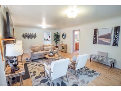 2346 Monroe St, Eugene, OR 97405 - photo 2