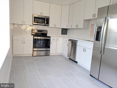 104 Roberts Ln unit 201, Alexandria, VA 22314 - photo 5