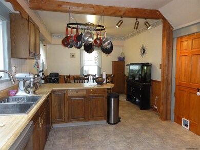 5 Cuthbert St, Schenectady, NY 12302 - photo 5