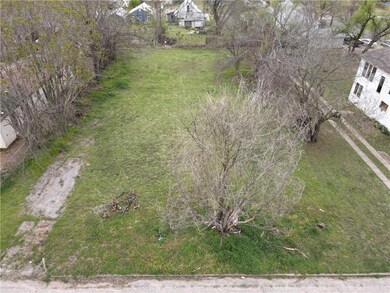 711 E Springer Ave, Guthrie, OK 73044 - photo 3