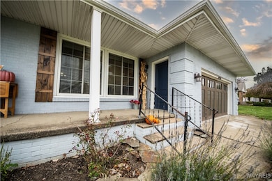 9250 Greiner Rd, Clarence, NY 14031 - photo 4