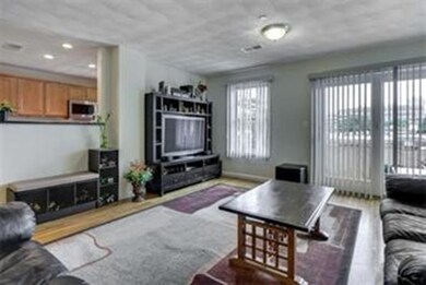 260 Main St unit 204, Malden, MA 02148 - photo 6