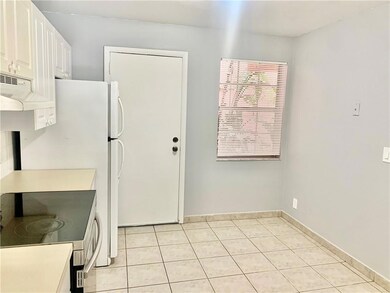 680 Tennis Club Dr unit 103, Fort Lauderdale, FL 33311 - photo 5