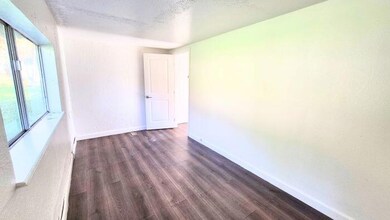 157 Cheslock Rd, Grants Pass, OR 97527 - photo 4