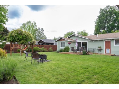 801 E Pinehurst Dr, Newberg, OR 97132 - photo 4