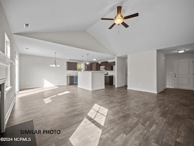 766 Aria Ln, Hubert, NC 28539 - photo 5