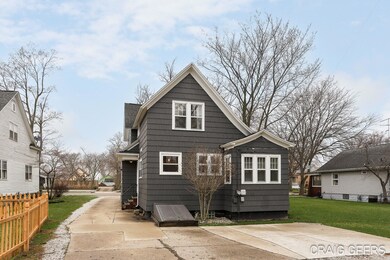 5-web-or-mls-208-w-10th-st