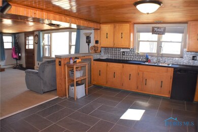 18560 W State Route 105, Elmore, OH 43416 - photo 4