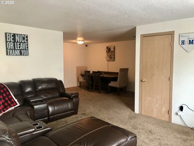 919 SW Nye Ave, Pendleton, OR 97801 - photo 3