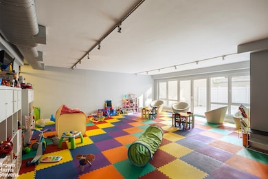 Warehouse Eleven unit 3V, Brooklyn, NY 11211 - photo 3