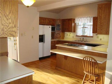 Kitchen. Cabinetry & Counter top Abounds  includin