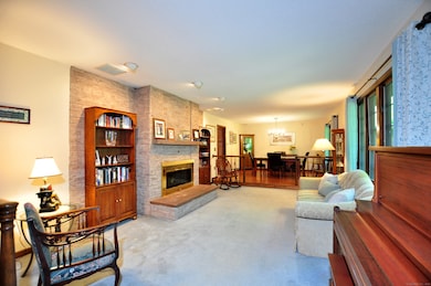 18 Fiano Rd, Bolton, CT 06043 - photo 7