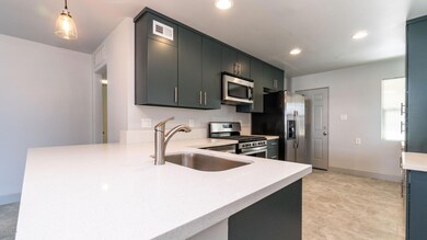 Gorgeous Kitchens
