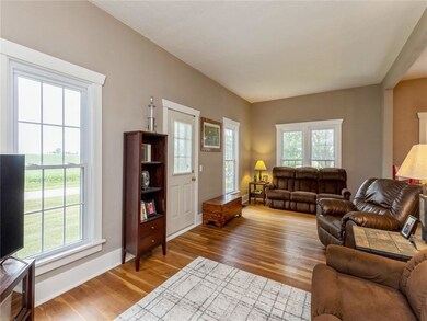 847 T12 Hwy N, Newton, IA 50208 - photo 3