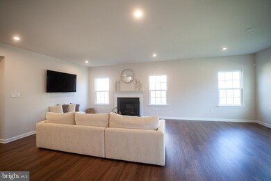 132 E Crossing Dr, Mount Royal, NJ 08061 - photo 6