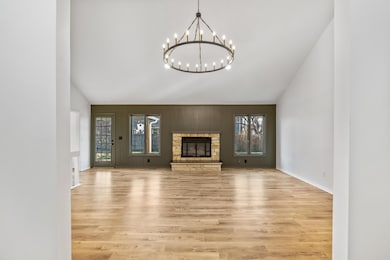 2461 N Bromfield Cir, Wichita, KS 67226 - photo 3