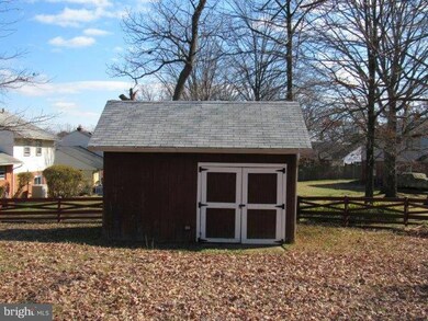 13014 Elkridge St, Beltsville, MD 20705 - photo 5