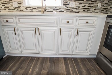 16028 Carroll Ave, Woodbridge, VA 22191 - photo 6