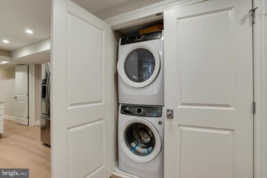 1330 Vermont Ave NW unit 1, Washington, DC 20005 - photo 7