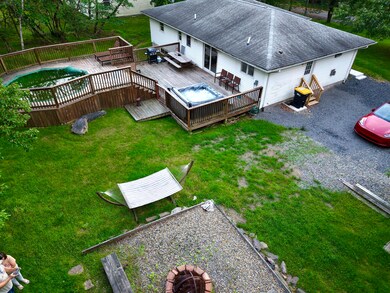 158 Azalea Dr, Albrightsville, PA 18210 - photo 4