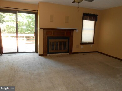 23330 Red Oak Ct, California, MD 20619 - photo 5