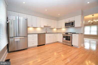 7765 Shootingstar Dr, Springfield, VA 22152 - photo 5