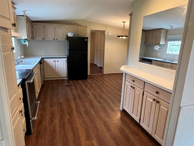 6553 Tucker Dr, Weatherford, TX 76085 - photo 7