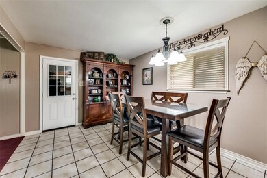 728 Edgehill Dr, Hurst, TX 76053 - photo 7