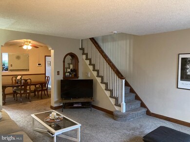 3554 Chippendale St, Philadelphia, PA 19136 - photo 6