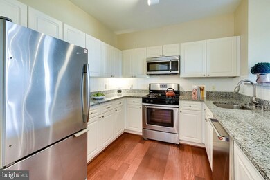Lillian Court unit 220, McLean, VA 22102 - photo 7