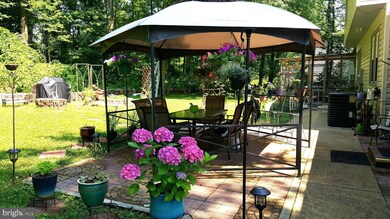 2332 Rosedown Dr, Reston, VA 20191 - photo 4