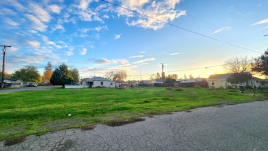 501 1st St, Arbuckle, CA 95912 - photo 2