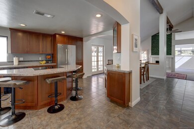 16235 Avenida Nobleza, San Diego, CA 92128 - photo 4