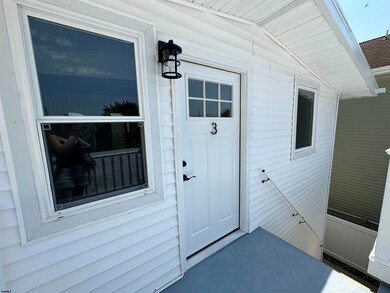 314 W Cresse Ave unit 3, Wildwood, NJ 08260 - photo 2