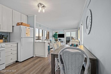 2008 E Ft MacOn Rd unit B-18, Atlantic Beach, NC 28512 - photo 5