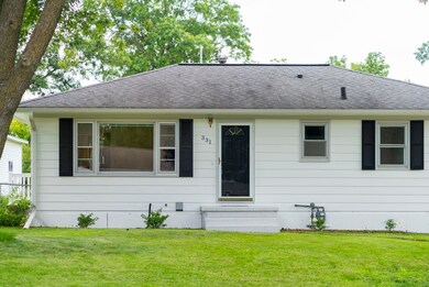 331 N Ellen St, Cedar Falls, IA 50613 - photo 5