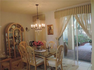 4882 NW 111th Ct, Doral, FL 33178 - photo 4