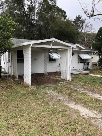 516 N Disston Ave, Tavares, FL 32778 - photo 3