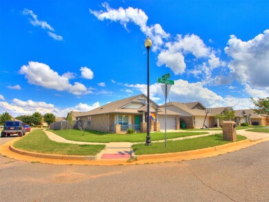 400 Parsons Dr, Yukon, OK 73099 - photo 5