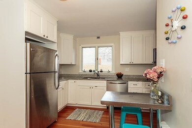 12 Benham St, Medford, MA 02155 - photo 5