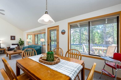 18193 Oregon Loop unit 4, Bend, OR 97707 - photo 7