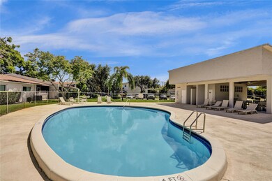 8638 Bridle Path Ct unit 203, Davie, FL 33328 - photo 5